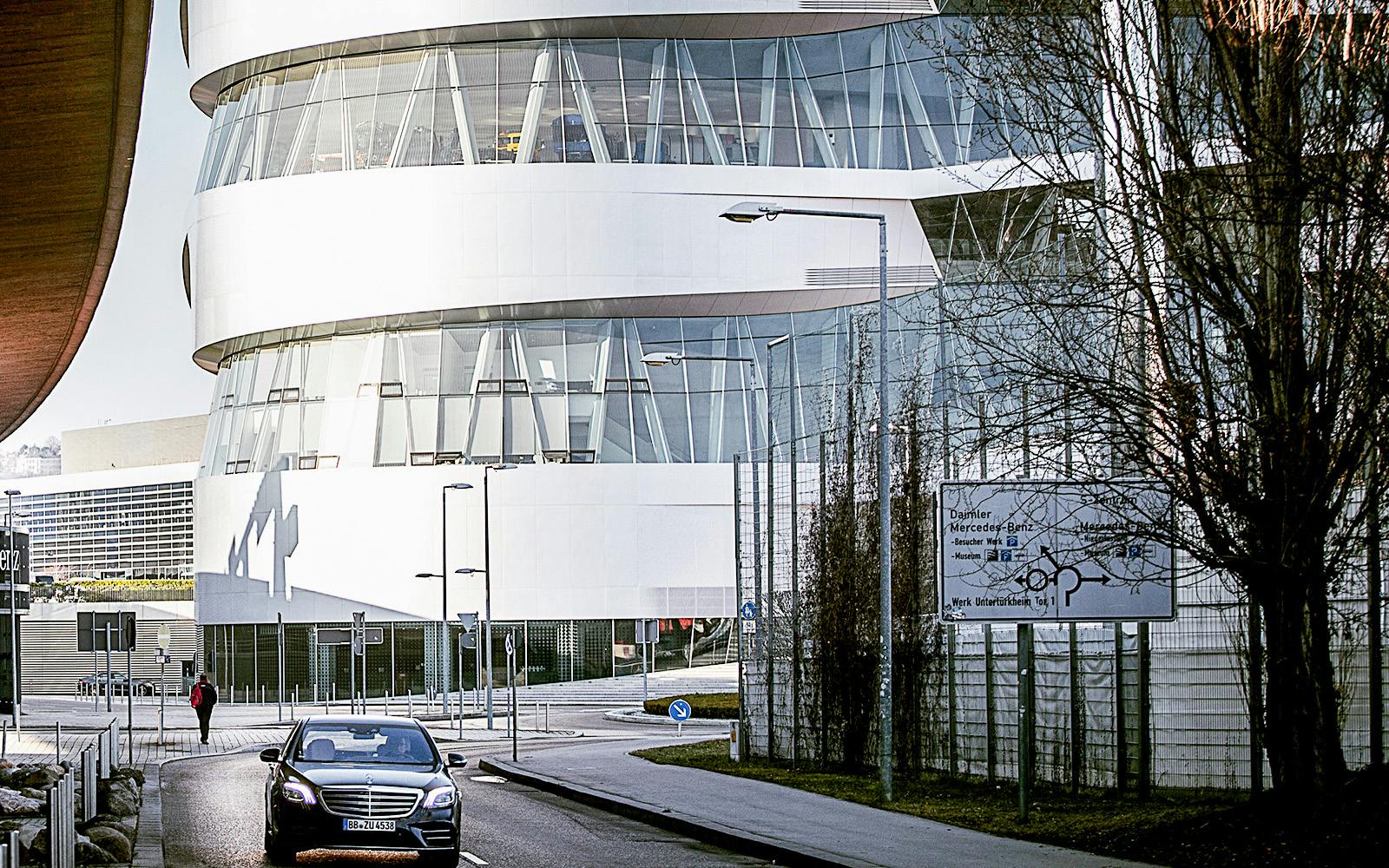 mercedes-benz-museum-tickets-ber-130-jahre-autogeschichte